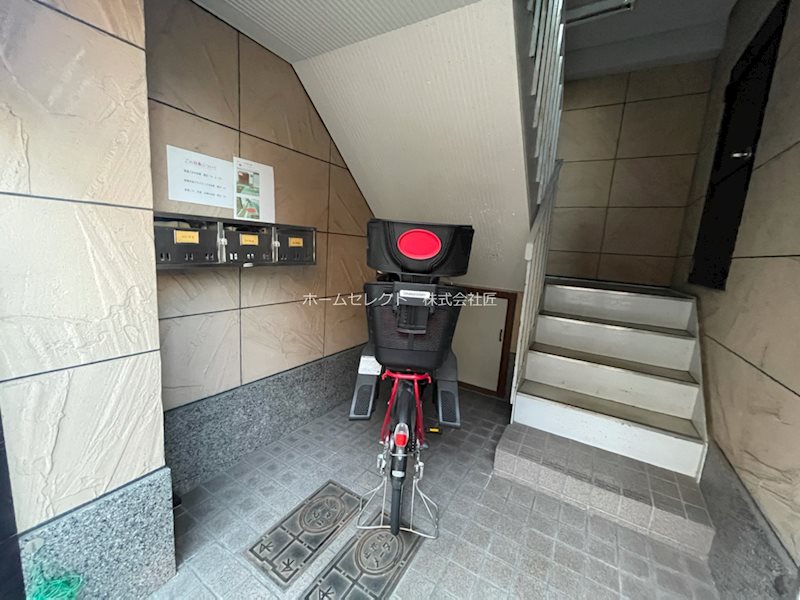 プリミエ加賀屋 エントランス