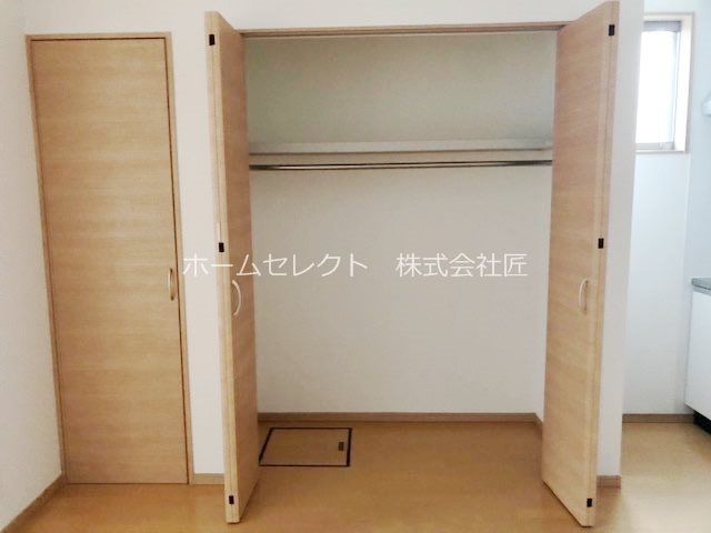 Fメゾン西加賀屋Ⅰ番館 収納