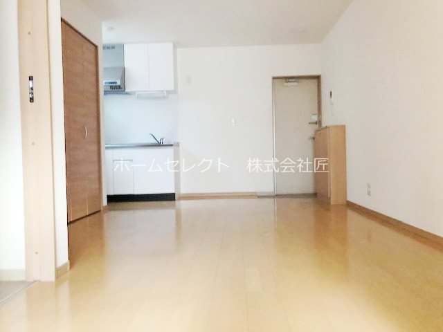 Fメゾン西加賀屋Ⅰ番館 リビング