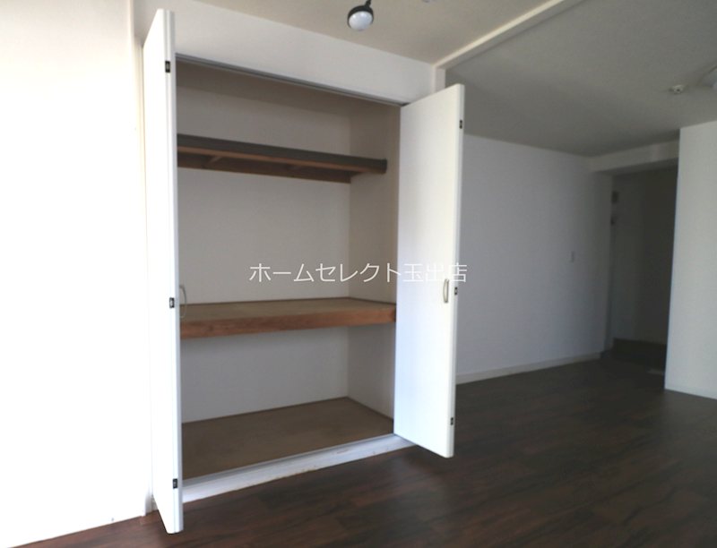 タカイレジデンス 収納