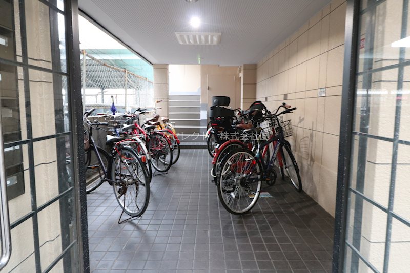 トミー弐番館 ロビー