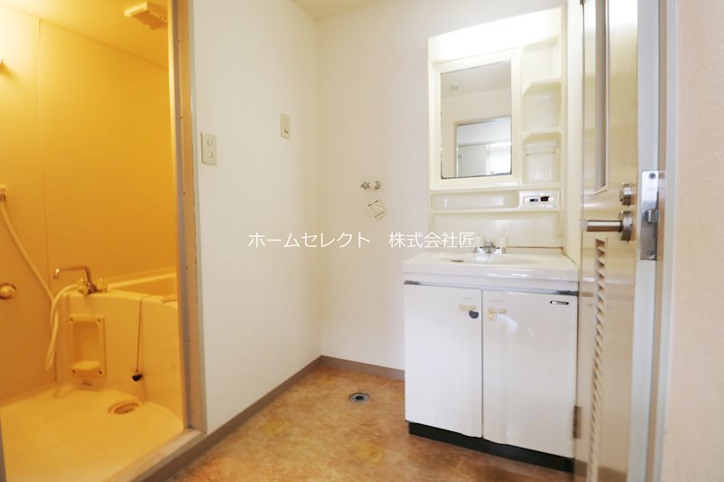 アーデント北加賀屋 洗面所