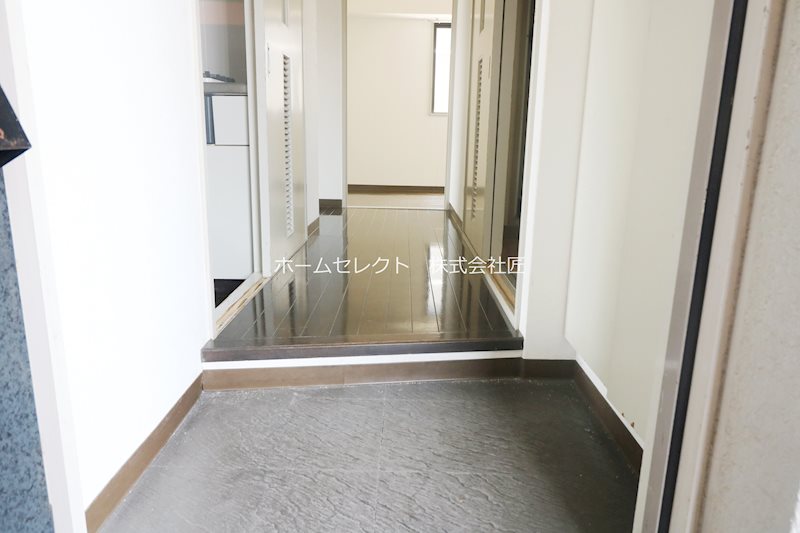 アーデント北加賀屋 玄関