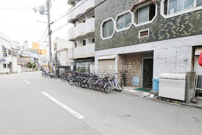 マンションイレブン 庭