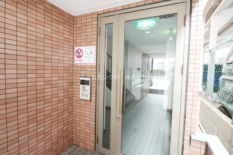 メイフェア岸里 エントランス