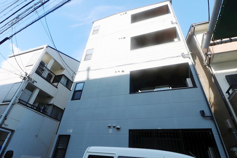 L.fino岸里WEST 外観