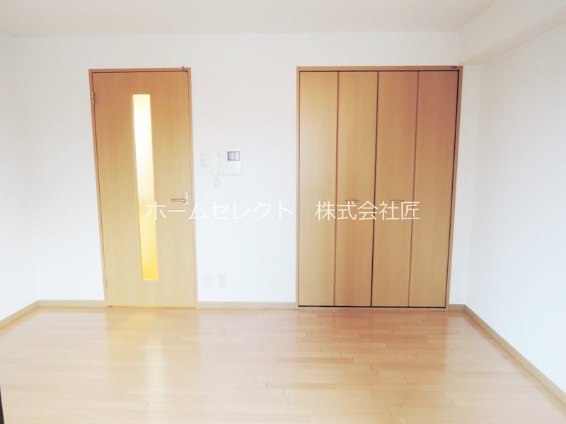 アースヒルズ その他