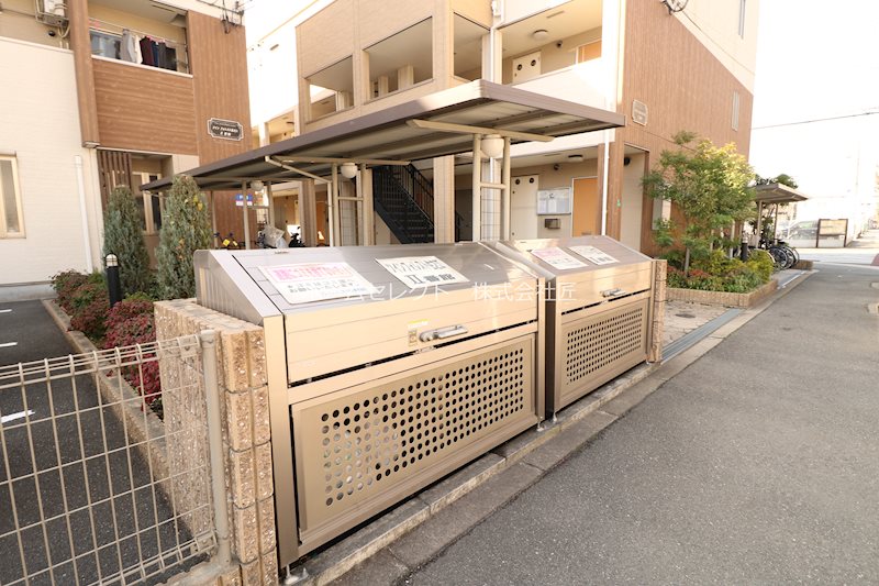 ツイン フォレスト住之江Ⅱ番館 庭