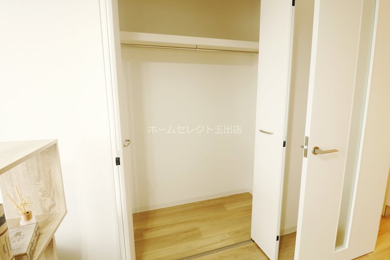 みおつくし岸里Ⅱ 収納