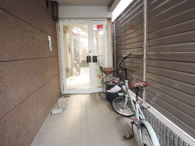リアライズ帝塚山 エントランス
