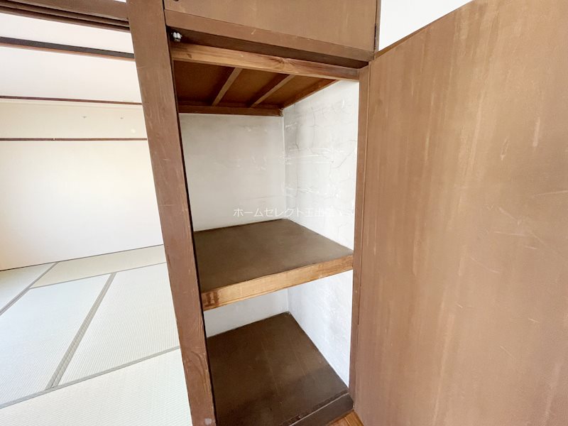リアライズ帝塚山 収納