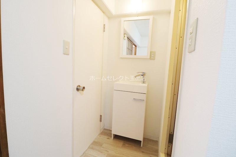 リアライズ北加賀屋 洗面所