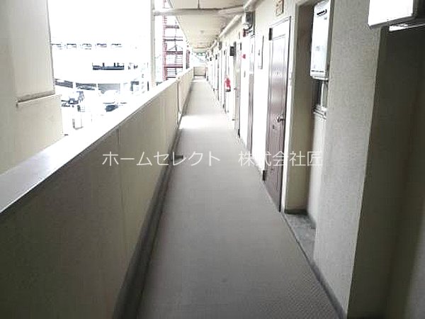 リアライズ北加賀屋 ロビー