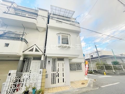 千本中1丁目戸建賃貸 エントランス