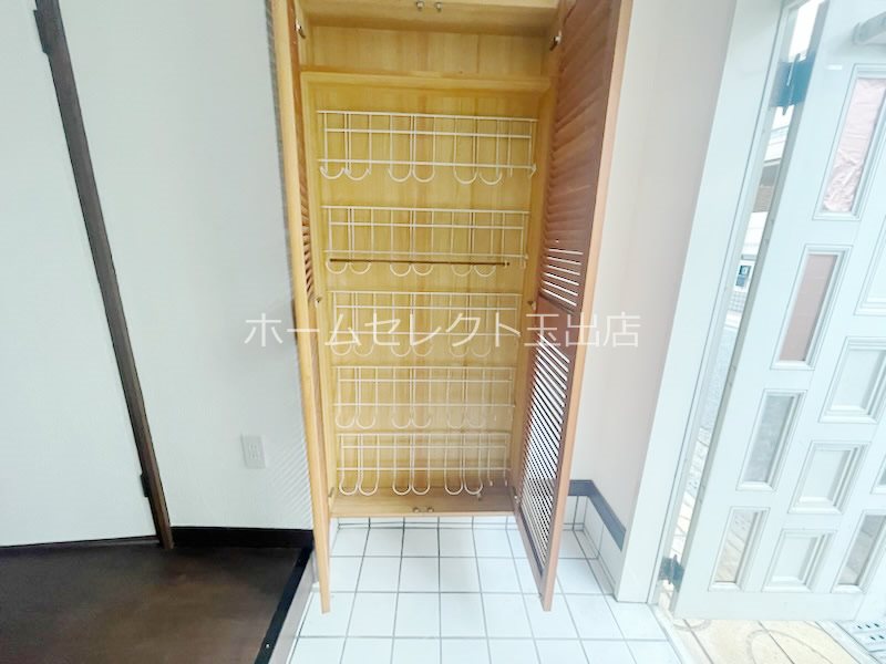 千本中1丁目戸建賃貸 玄関