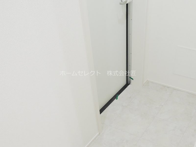 フジパレス西加賀屋 玄関