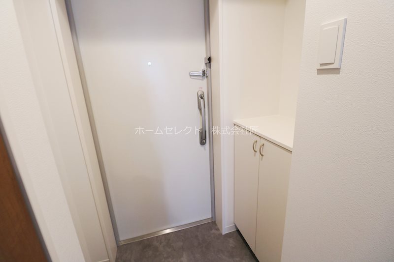 ルミエール帝塚山西 玄関