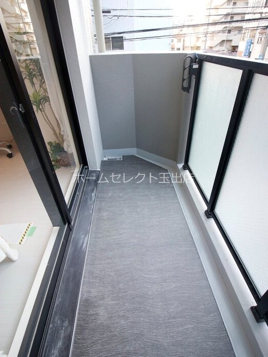 ルミエール帝塚山西 ベランダ