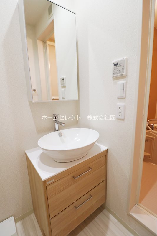 フジパレス中加賀屋Ⅵ番館  洗面所