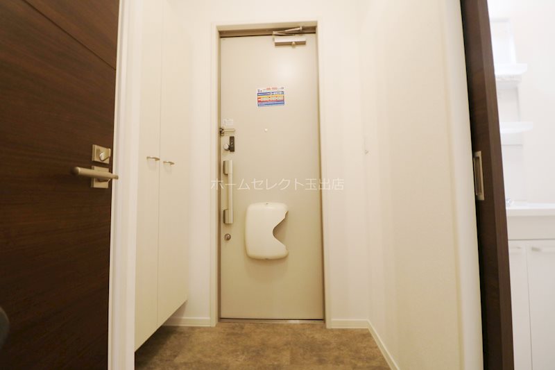 ベルモンターニュ 玄関