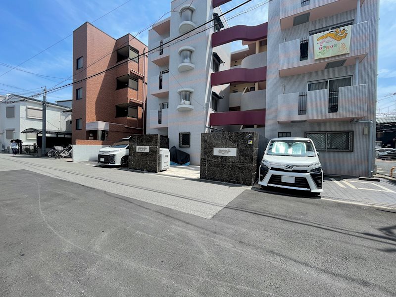 アクシスコート住之江 駐車場