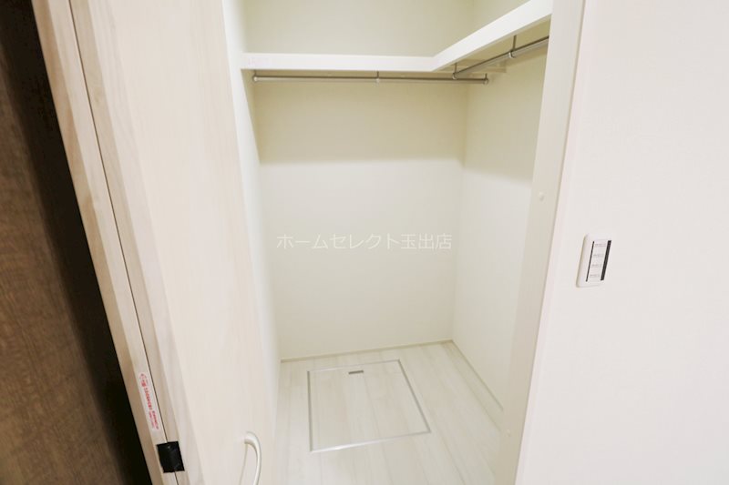 フジパレス加賀屋Ⅱ番館  収納