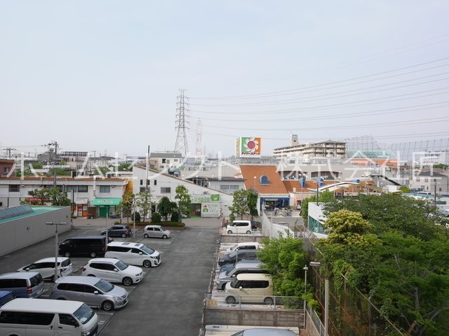 クリアクレセント住之江 駐車場