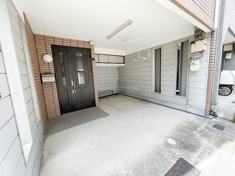 清水丘1丁目戸建賃貸 駐車場