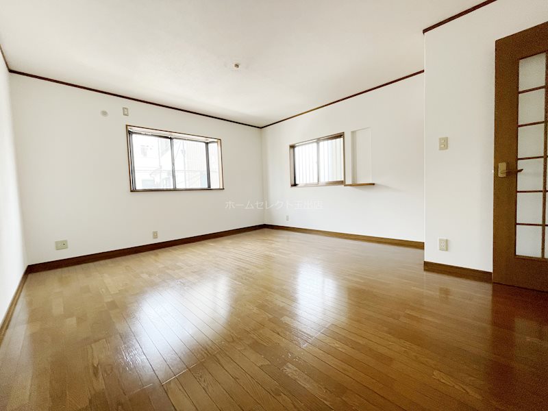 清水丘1丁目戸建賃貸 リビング