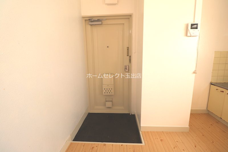 タカイレジデンス 玄関