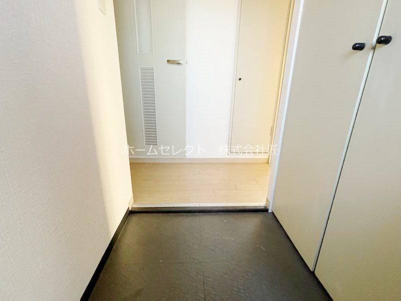 アーデント北加賀屋 玄関