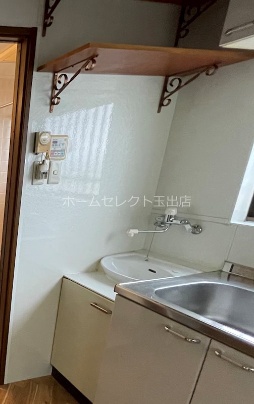 安立4丁目戸建賃貸 洗面所
