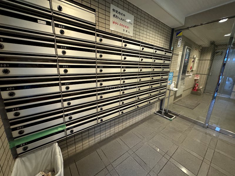 三研BLDロイヤル本館 ロビー