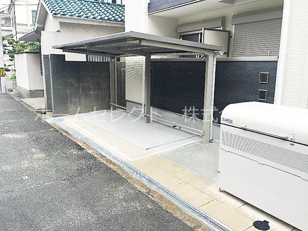 サンクレールＫ 駐車場