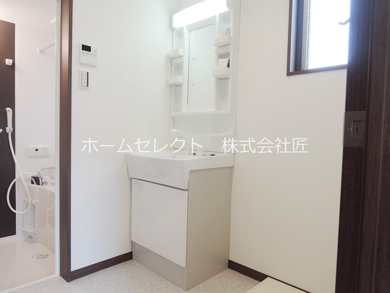 プチベルン玉出 洗面所
