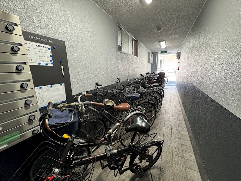 ハイツCABIN 駐車場