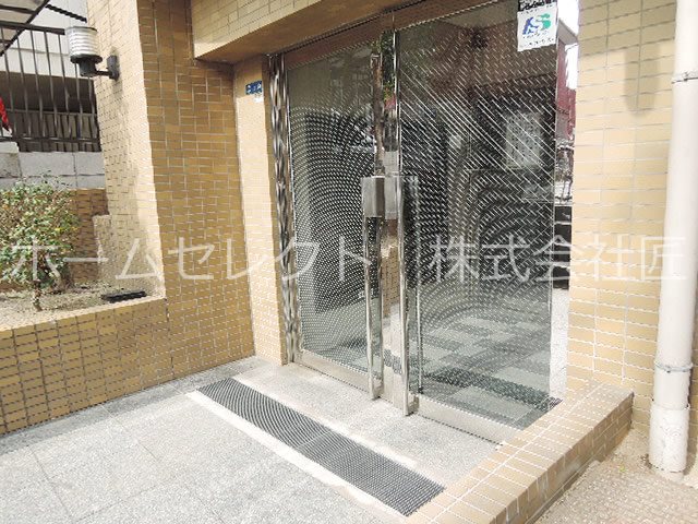 朝日プラザ岸里パサージュ エントランス