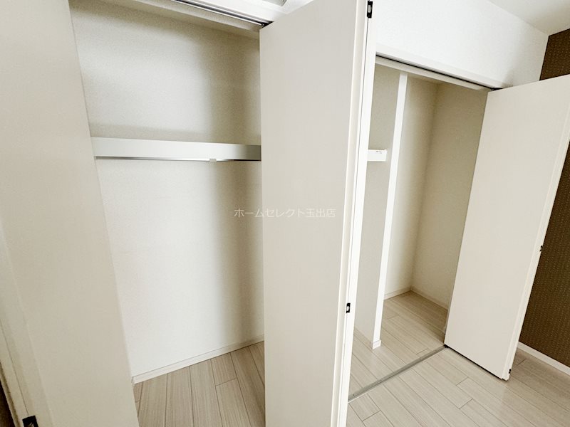 フレイランス中加賀屋 収納