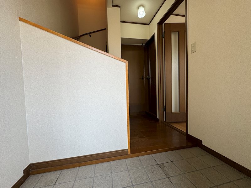 東粉浜戸建賃貸 玄関
