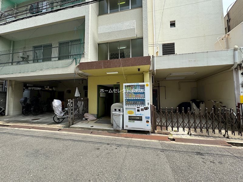 ホルムグランデ帝塚山 駐車場