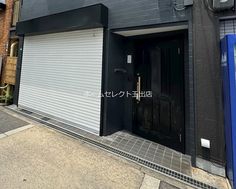 安立1丁目ガレージ付戸建 庭