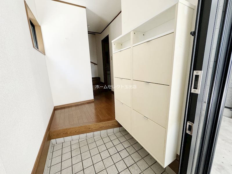 玉出中1丁目ガレージ付戸建 玄関