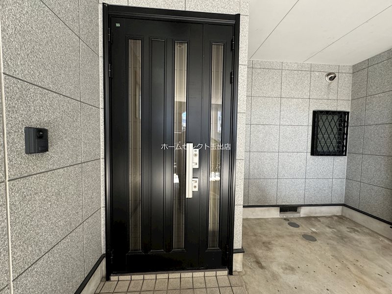 玉出中1丁目ガレージ付戸建 エントランス