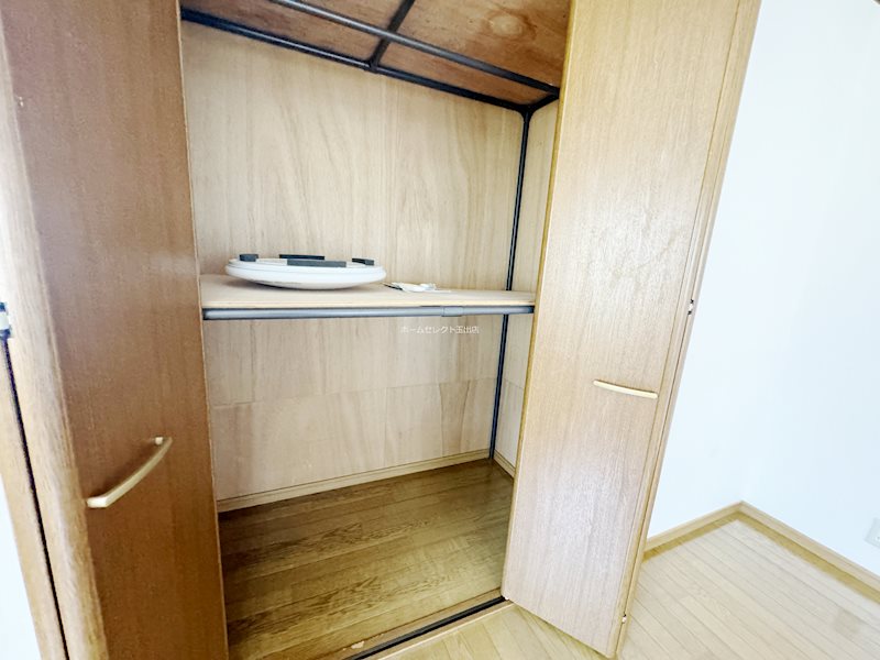 玉出中1丁目ガレージ付戸建 収納