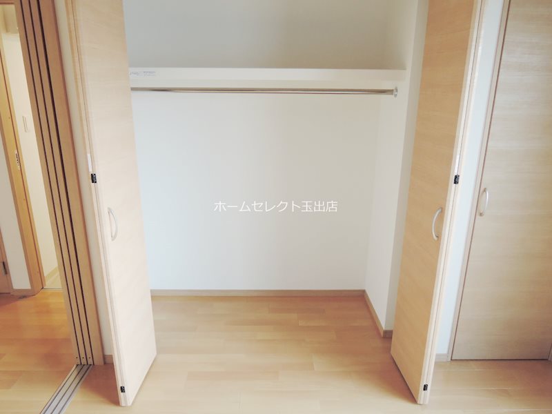 F maison AXIA VIII 収納