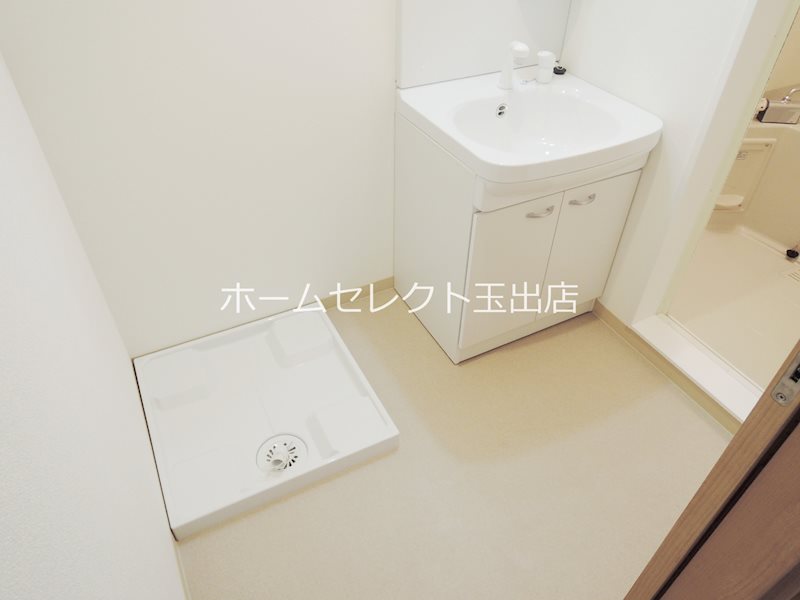 F maison AXIA VIII 洗面所