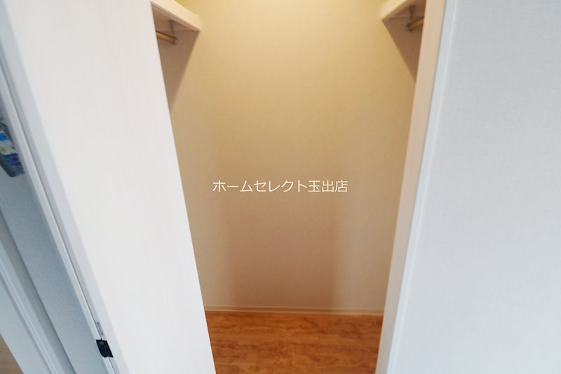 ラシーヌ住吉大社 収納