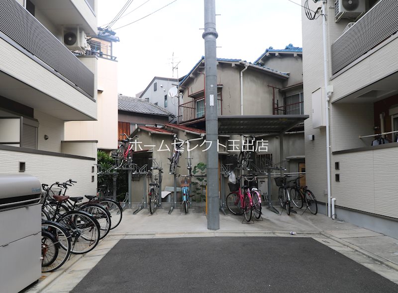 FmaisonFINO 駐車場