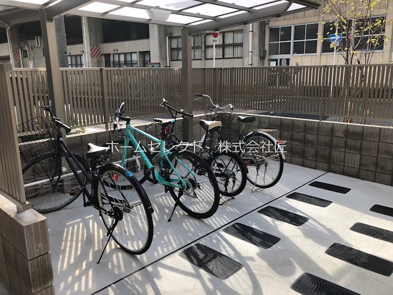 ユアメゾン粉浜駅前 収納