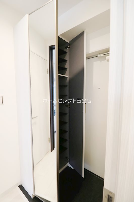 AVENIR住之江 玄関
